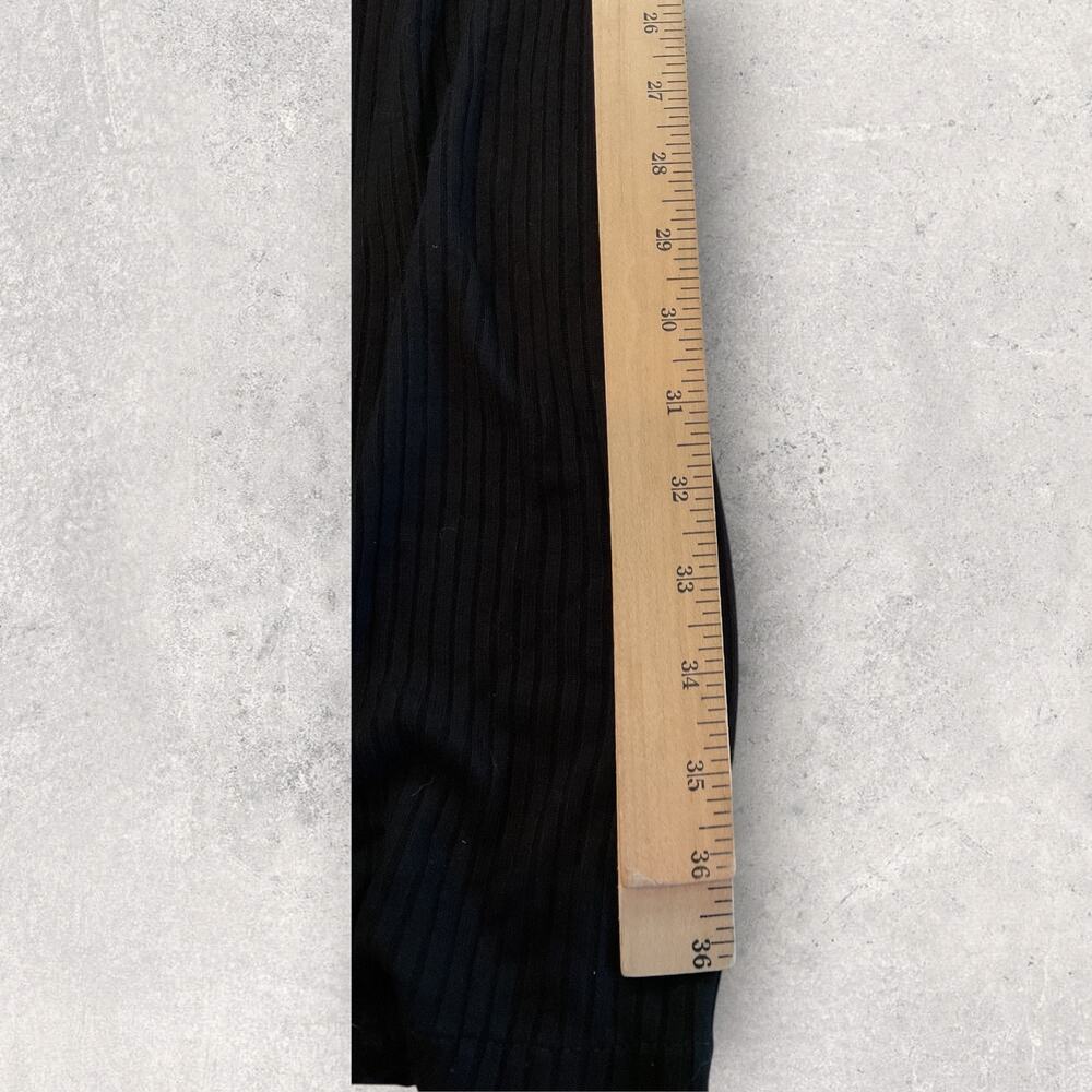 Beyond Yoga Ribbed Jumpsuit Black V-Neck Lounge Athleisure Minimalist Size M - Picture 9 of 11